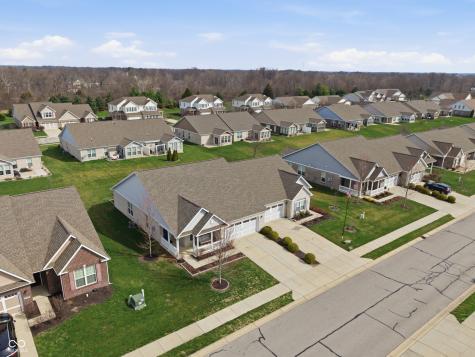 4160 Cairo Way Avon IN 46123