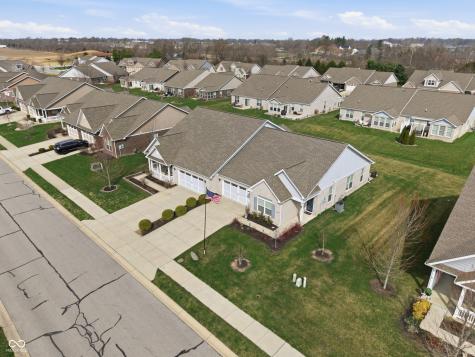 4160 Cairo Way Avon IN 46123