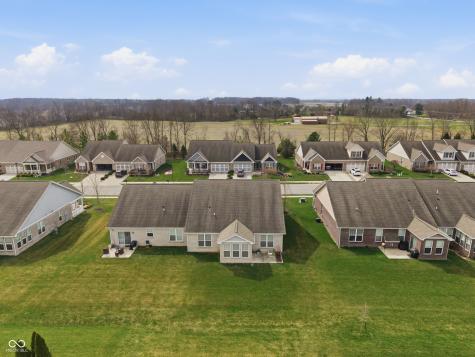 4160 Cairo Way Avon IN 46123