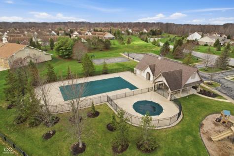 4160 Cairo Way Avon IN 46123