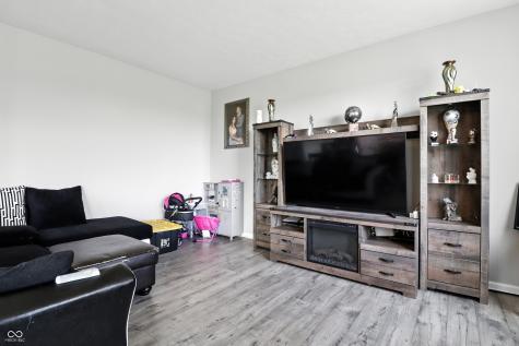 9133 Fitzgerald Drive Indianapolis IN 46239