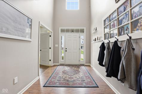 6093 Mountain Hawk Drive Zionsville IN 46077