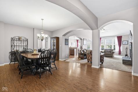 6093 Mountain Hawk Drive Zionsville IN 46077