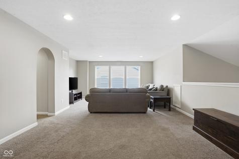 6093 Mountain Hawk Drive Zionsville IN 46077
