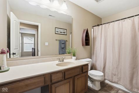 6093 Mountain Hawk Drive Zionsville IN 46077