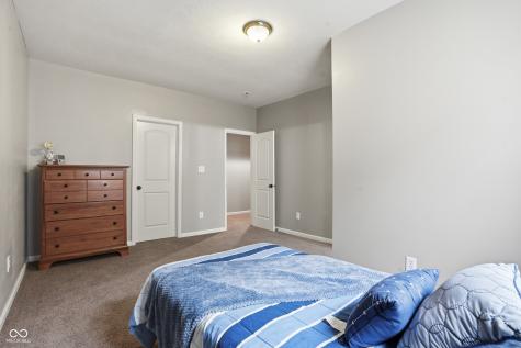 6093 Mountain Hawk Drive Zionsville IN 46077
