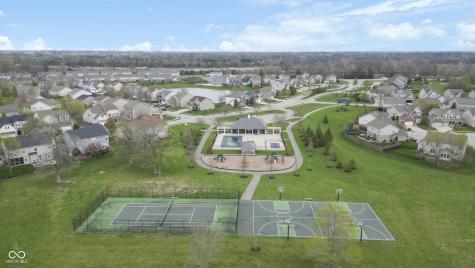 6093 Mountain Hawk Drive Zionsville IN 46077
