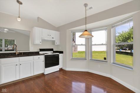 9055 Glass Chimney Lane Fishers IN 46037