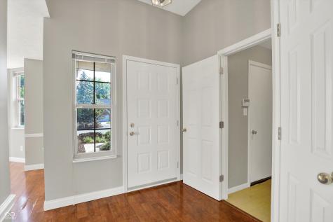 9055 Glass Chimney Lane Fishers IN 46037