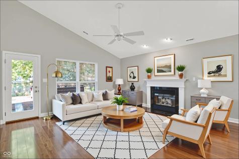 9055 Glass Chimney Lane Fishers IN 46037