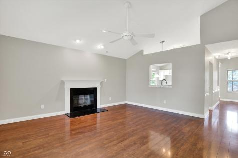 9055 Glass Chimney Lane Fishers IN 46037