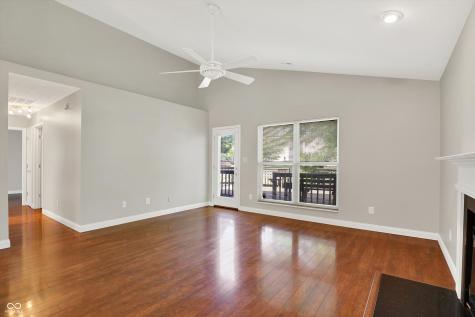 9055 Glass Chimney Lane Fishers IN 46037
