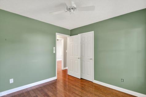 9055 Glass Chimney Lane Fishers IN 46037