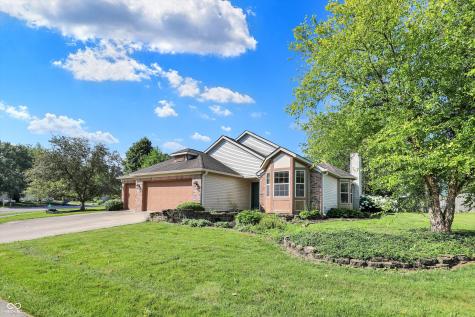 9055 Glass Chimney Lane Fishers IN 46037