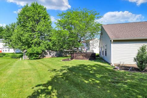 9055 Glass Chimney Lane Fishers IN 46037