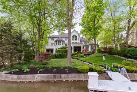 12151 Admirals Pointe Circle Indianapolis IN 46236