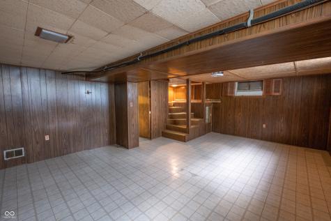7004 Caroline Avenue Indianapolis IN 46220