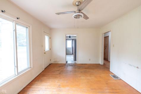 7004 Caroline Avenue Indianapolis IN 46220