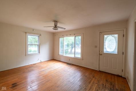 7004 Caroline Avenue Indianapolis IN 46220