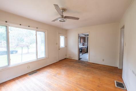 7004 Caroline Avenue Indianapolis IN 46220