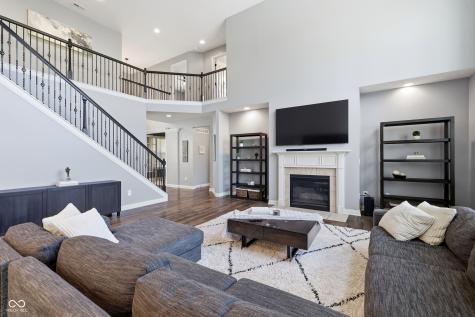 8842 Windpointe Pass Zionsville IN 46077