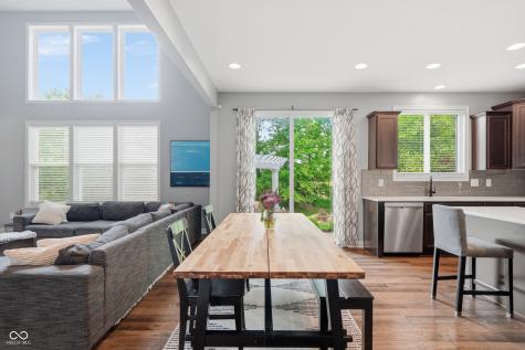 8842 Windpointe Pass Zionsville IN 46077
