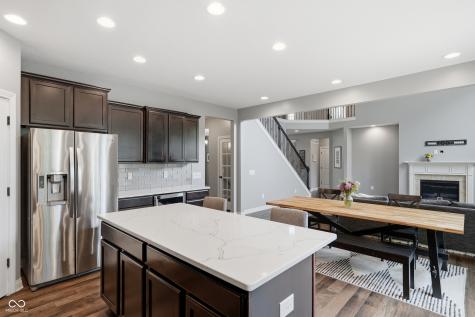 8842 Windpointe Pass Zionsville IN 46077
