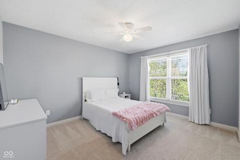 8842 Windpointe Pass Zionsville IN 46077