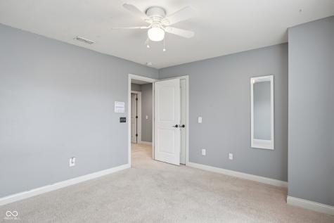 8842 Windpointe Pass Zionsville IN 46077