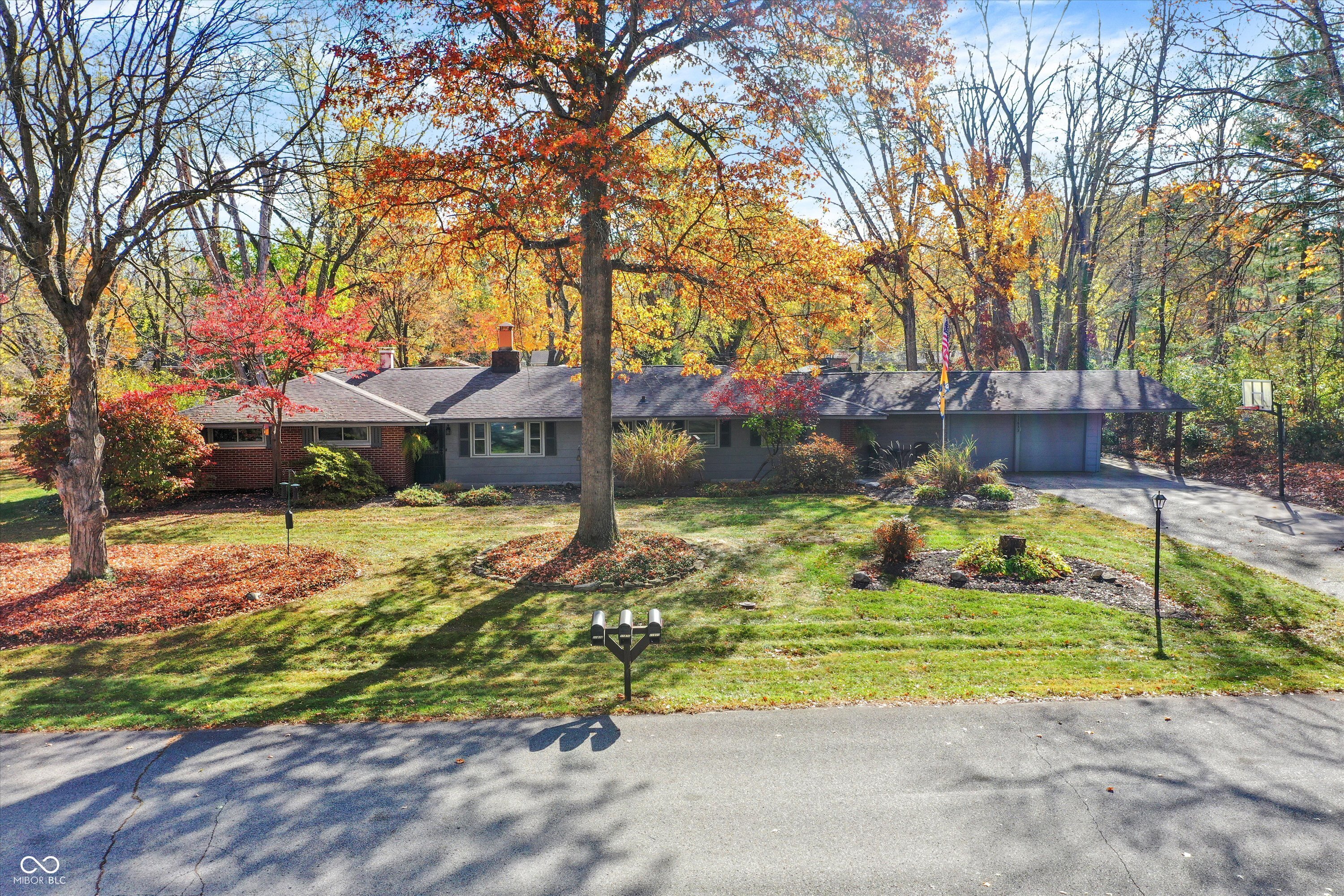 11833 Hoster Road Carmel IN 46033