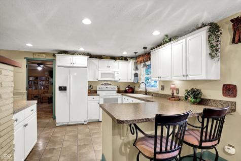 11833 Hoster Road Carmel IN 46033