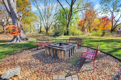 11833 Hoster Road Carmel IN 46033