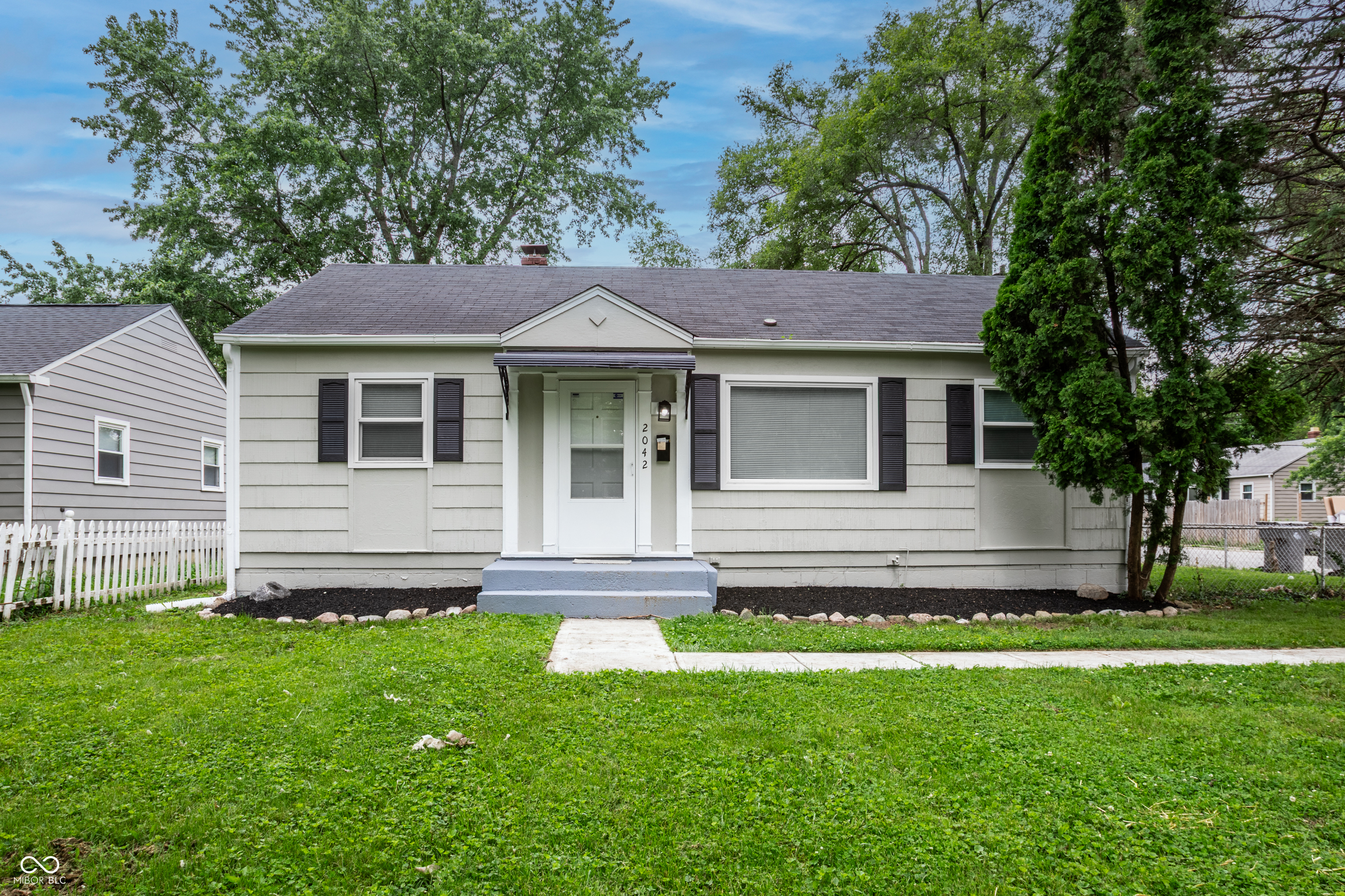 2042 Kessler Boulevard North Drive Indianapolis IN 46220
