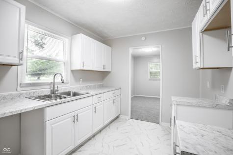 2042 Kessler Boulevard North Drive Indianapolis IN 46220