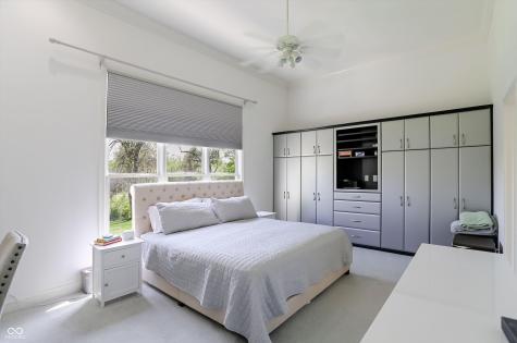 13121 Irwin Way Carmel IN 46032