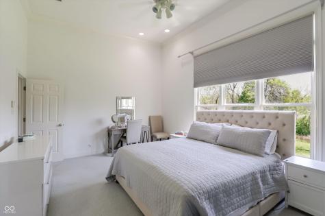 13121 Irwin Way Carmel IN 46032