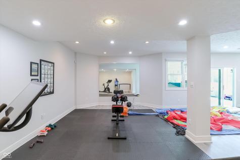 13121 Irwin Way Carmel IN 46032