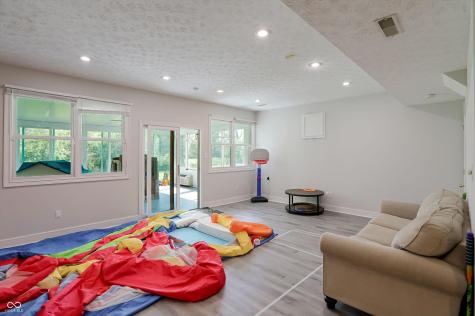 13121 Irwin Way Carmel IN 46032