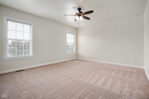 5026 W Stonehaven Lane New Palestine IN 46163