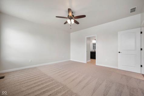5026 W Stonehaven Lane New Palestine IN 46163