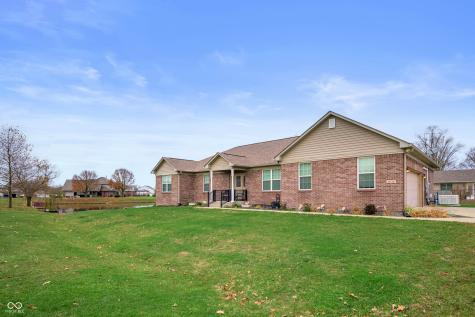 5026 W Stonehaven Lane New Palestine IN 46163