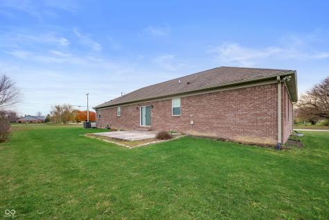5026 W Stonehaven Lane New Palestine IN 46163