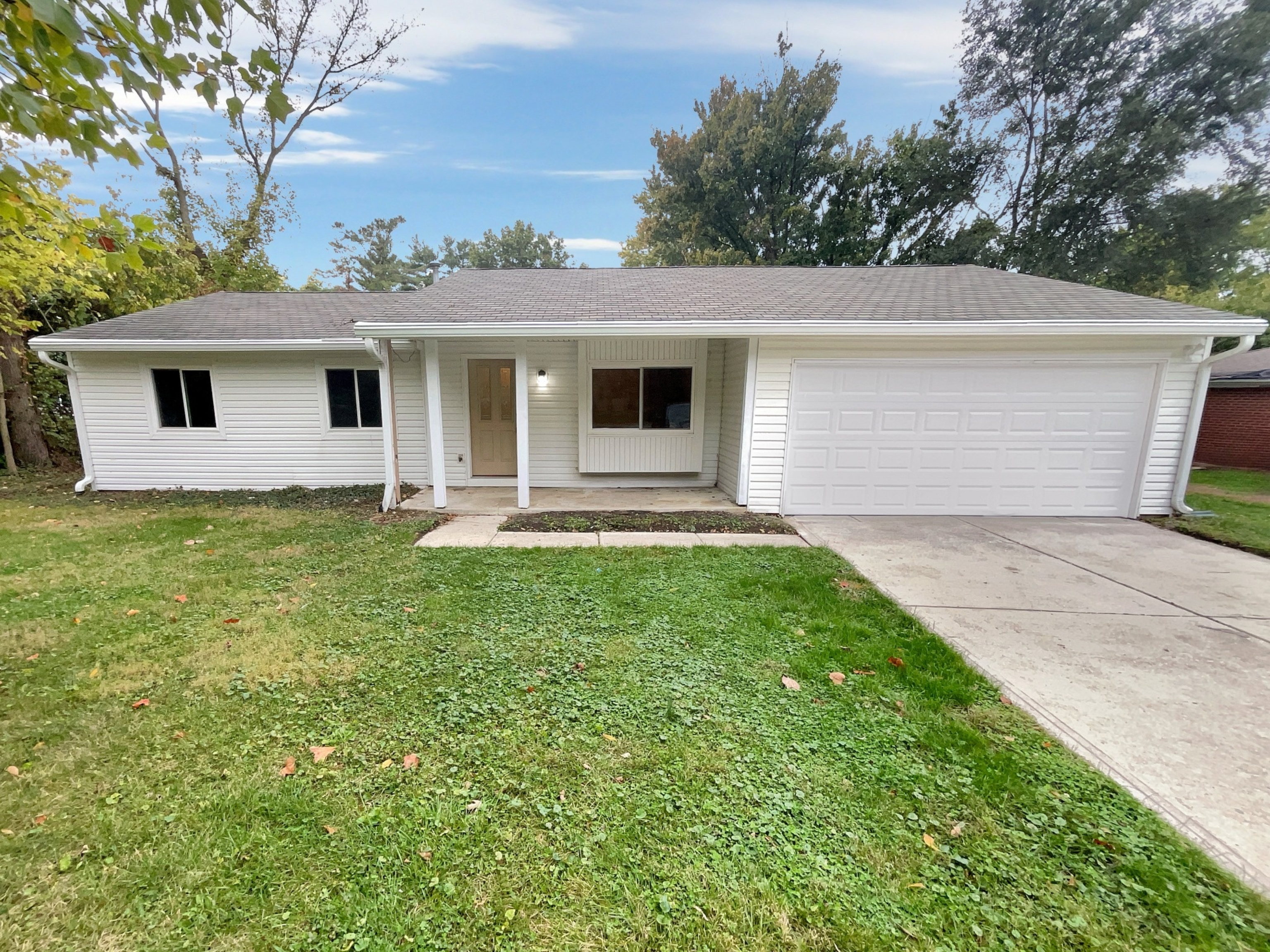 3940 S Olney Street Indianapolis IN 46237