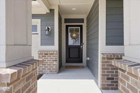 8711 Laurelton Place Brownsburg IN 46112