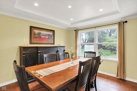 1095 Williamsburg Lane Zionsville IN 46077