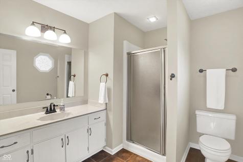 1095 Williamsburg Lane Zionsville IN 46077