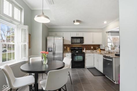 9103 Fireside Drive Indianapolis IN 46250