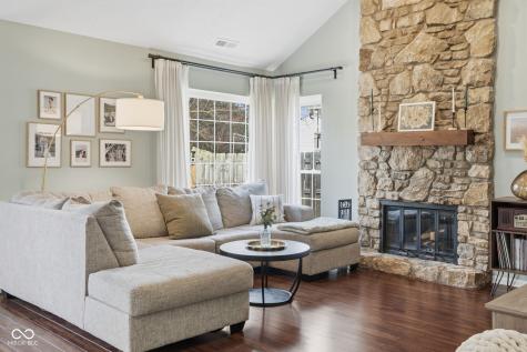 9103 Fireside Drive Indianapolis IN 46250