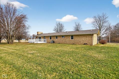 6138 N 75 W Whiteland IN 46184