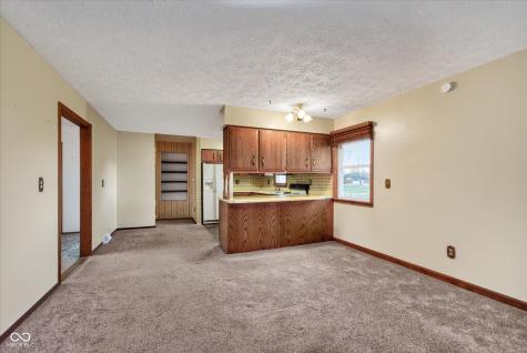 6138 N 75 W Whiteland IN 46184